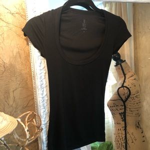 Planet Blue scoop neck tee